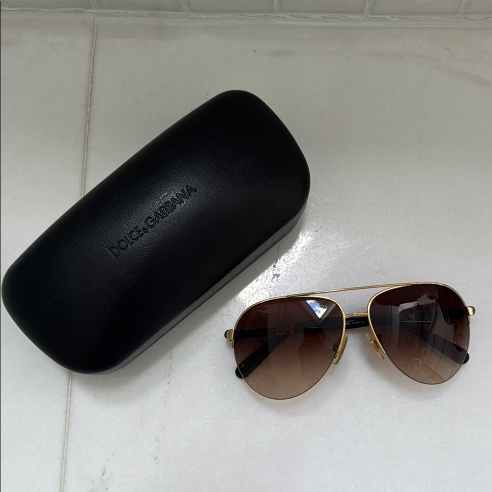 Dolce & Gabbana Gold Aviator Sunglasses With Black Case